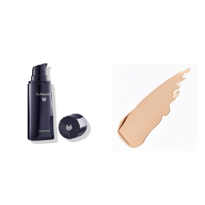 Dr. Hauschka Tekoča podlaga (03 odtenek kostanj), 30 ml Dr. Hauschka Tekoča podlaga (03 odtenek kostanj), 30 ml