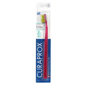 Curaprox CS 5460 Ortho Ultra Soft zobna ščetka, 1 zobna ščetka Curaprox CS 5460 Ortho Ultra Soft zobna ščetka, 1 zobna ščetka