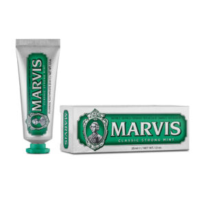 Marvis Classic Strong Mint zobna pasta, 25 ml