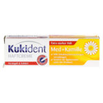 Kukident pričvrstilna krema za proteze z izvlečkom kamilice, 40 ml Kukident pričvrstilna krema za proteze z izvlečkom kamilice, 40 ml
