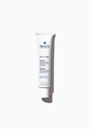 Rilastil Daily Care mehanski piling za obraz, 75 ml