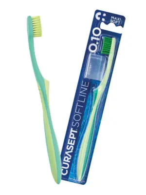 Curasept Softline Maxi Soft 0.10 zobna ščetka, 1 zobna ščetka