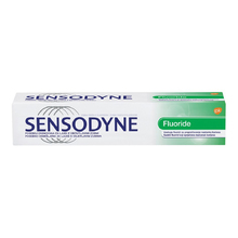 Sensodyne Fluoride zobna pasta, 75 ml Sensodyne Fluoride zobna pasta, 75 ml